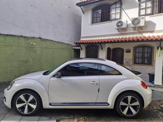 VOLKSWAGEN FUSCA 2.0 TSI 16V GASOLINA 2P AUTOMÁTICO